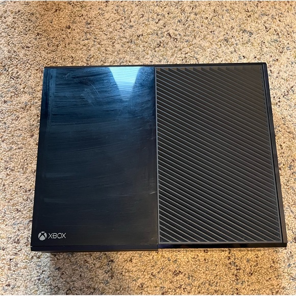 XBox One - Picture 2 of 9